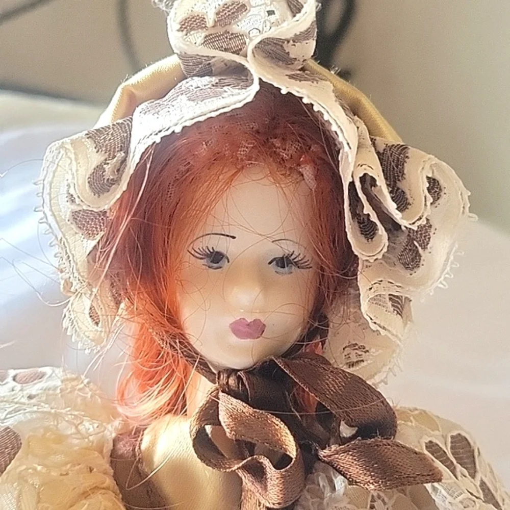 Babbola da Creazioni Esclusive Letto Begy Doll, Made in Florence, Italy